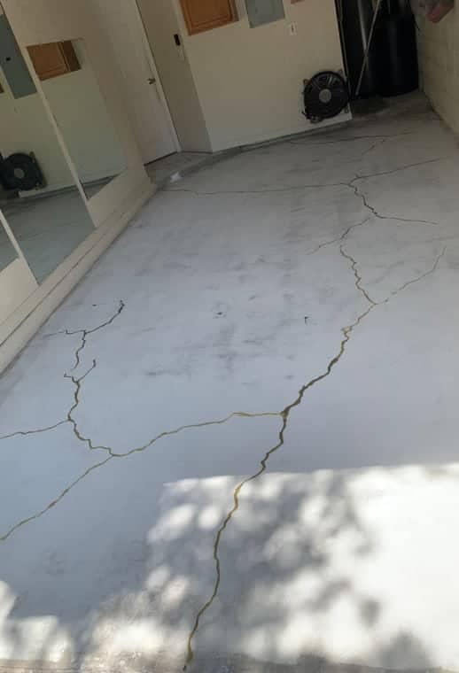 cracked concrete garage
