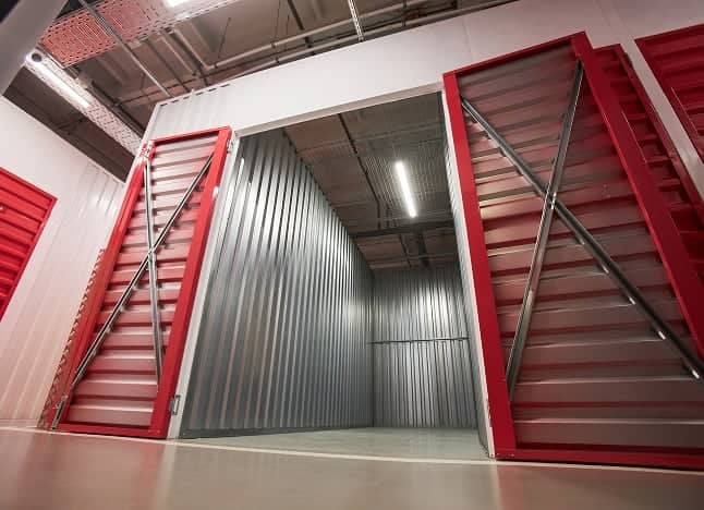 epoxy floors for storage facilities
