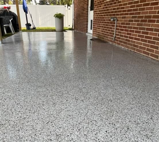 close-up of epoxy flake flooring for homeowner patio in york, pa