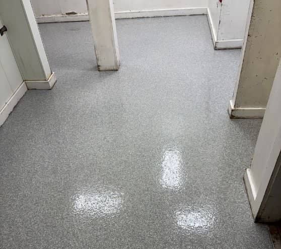 steamers restaurant with Coastal Blue Epoxy Flake Flooring installed