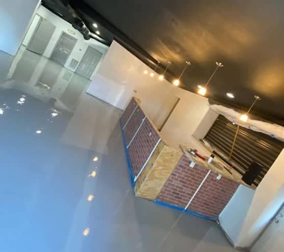 epoxy flake flooring for tampa smoke shop