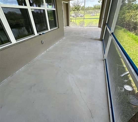 outdoor patio before epoxy flake flooring
