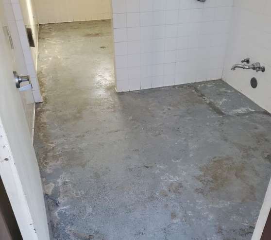 bathroom before adding epoxy