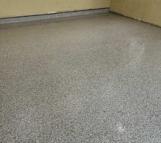 gray epoxy floor in San Antonio, TX