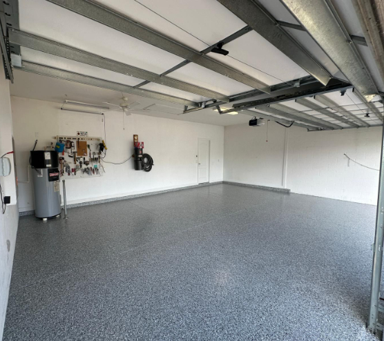 gray garage floor in Ruskin, FL