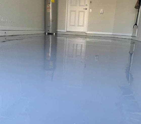 gray epoxy flooring in Riverview, FL